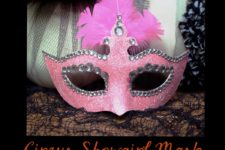 DIY glitter Hallowen masks