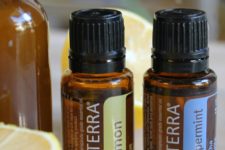 DIY peppermint lemon sore throat spray