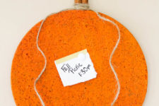 DIY pumpkin cork board
