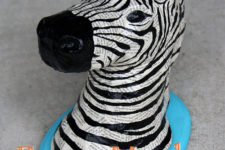 DIY zebra head for an African touch