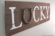 DIY LUCKY rustic horseshoe sign