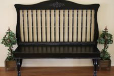 How to turn a crib into an entryway bench