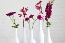11 color block glitter vases with bold flowers