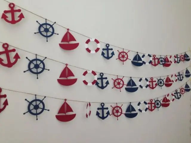 sailboat, anchor, lfe saver garlands are ideal for any seaside themed party