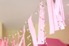 14 pink princess party garland