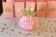 16 princess crown centerpiece and crown favor bags