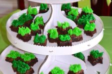 17 dirt grass brownies for a Minecraft party