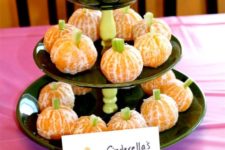 20 Cinderella’s pumpkins of tangerines