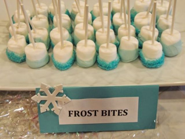 frost bites are an easy Frozen inspired dessert that can be DIYed