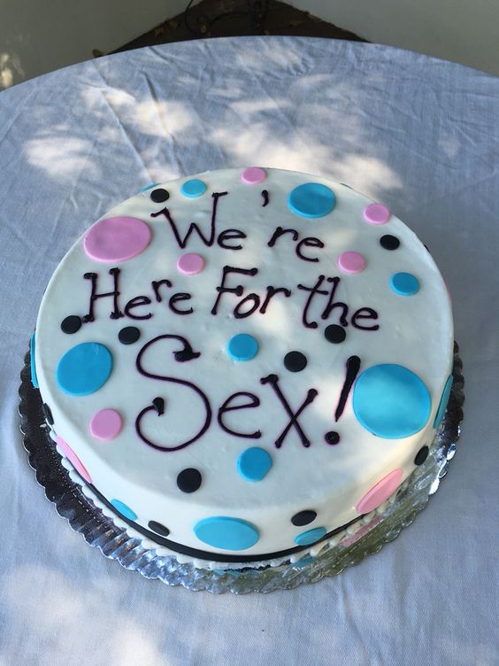 polka dot baby shower cake to find out the sex
