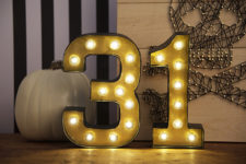 31 DIY Halloween marquee numbers