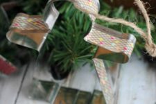 DIY Christmas ornaments of vintage cookie cutters and washi tape