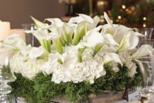 19 large-scale ivory flower arrangement with lilies and hydrangeas