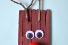 DIY Rudolph ornament from popsicle sticks