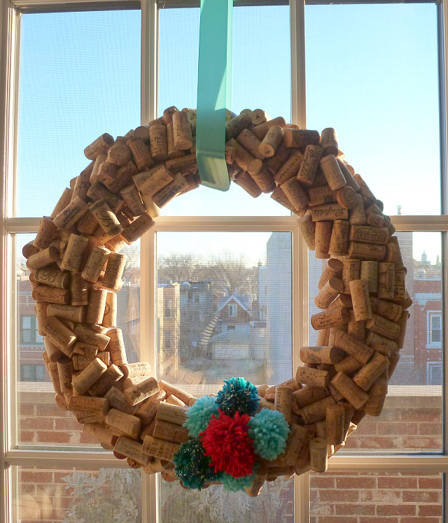 DIY wine cork wreath for Christmas