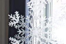 DIY dollar store plastic snowflake decor
