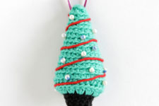 DIY crochet Christmas tree ornaments