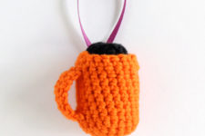 DIY crochet mug Christmas tree ornaments
