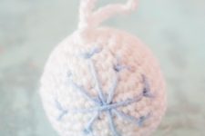 DIY snowflake crochet bauble