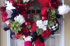 20 vibrant Santa-themed wreath with legs and a hat