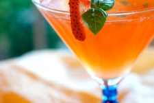 DIY strawberry basil cocktail