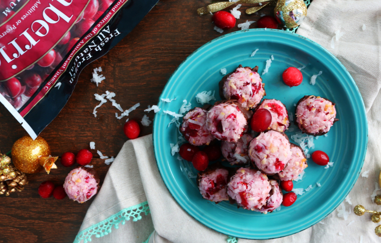 DIY cranberry ginger coconut macroons