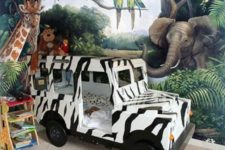 02 jungle safari room with a zebra-printed van bed