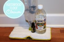DIY hardwood floor cleaner with vinegar