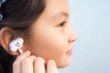 DIY earbud headphones with clay covers