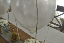 07 silver baskets with white flowers and balloons