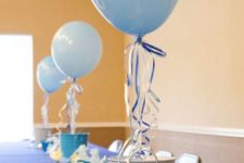 12 a bucket with blue balloons are simple and easy