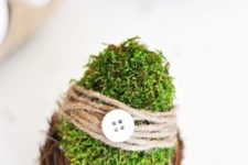 DIY moss covered Easter eggs
