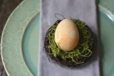 DIY natural mini nests with eggs