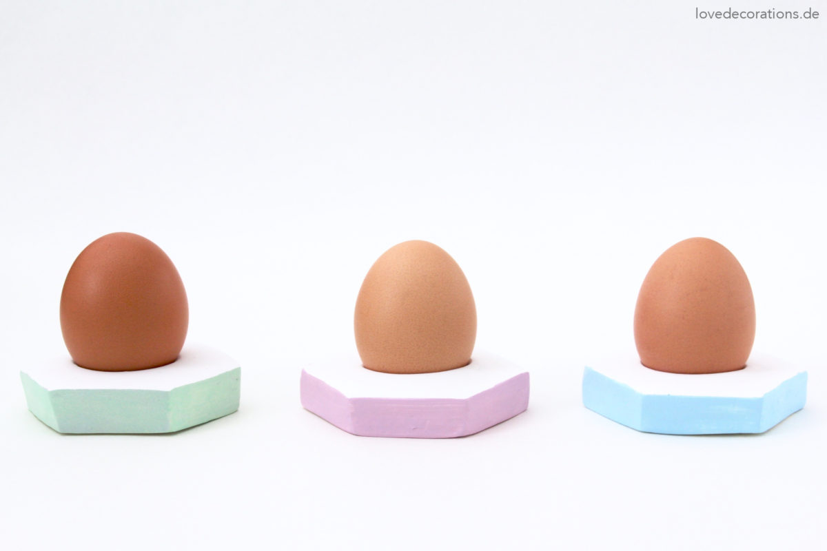 DIY clay geometric egg holders (via https:)