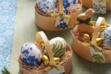 DIY paper napkin decoupage Easter eggs