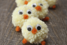 DIY pompom Easter chicks