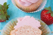 DIY pink velvet cupcakes with strawberry buttercream