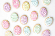 DIY pastel sugar cookies for Easter