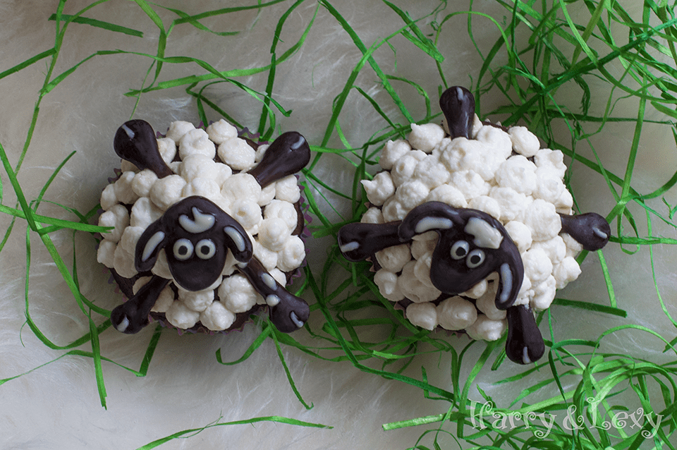 DIY Easter sheep cupcakes
