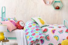 07 funny watermelon and pineapple printed bedding and an apple pillow