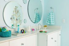 11 bubble mirrors inspired by the ocean ones