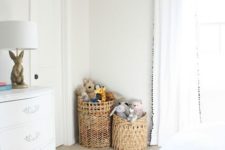 12 colorful baskets for storing toys in a kids’ room