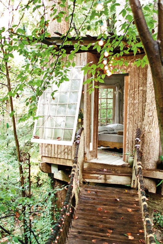 garden hut with windows for comfortable sleeping