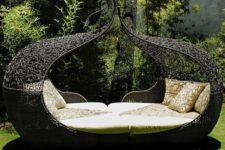 16 unique wicker daybed may be sufficient as an outddor bedroom