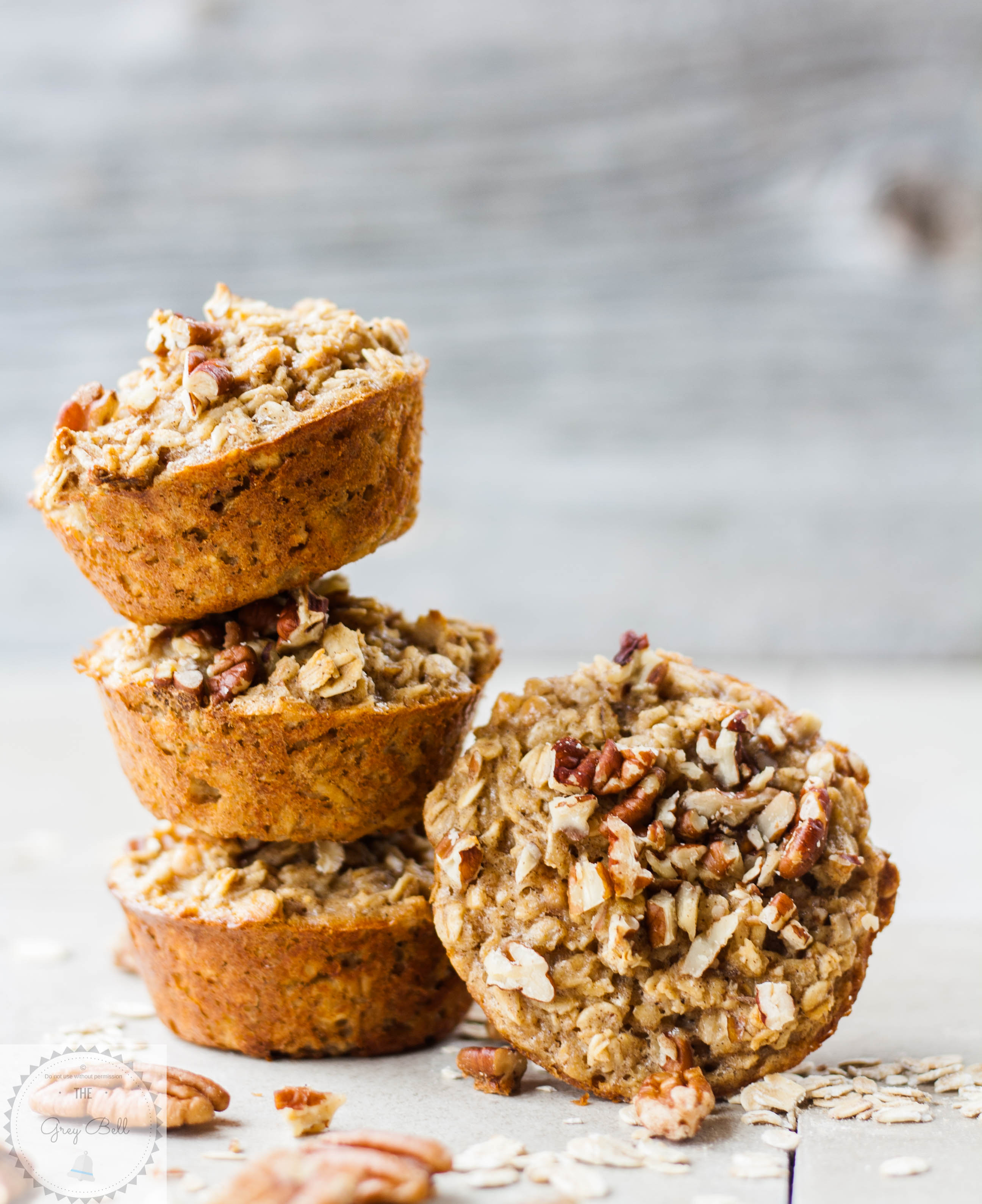 DIY banana peanut butter oatmeal cups with protein