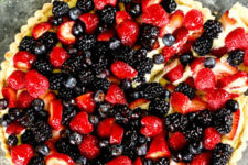 DIY fresh berry tart with vanilla custard and shortbread crust