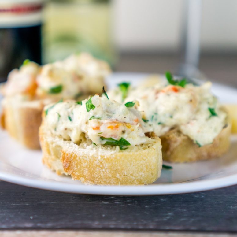 DIY seafood crostini with shrimps and crab meat (via www.babaganosh.org)