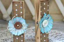 DIY burlap and paper flower clothespins