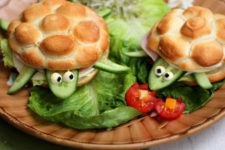 DIY turtle sandwiches