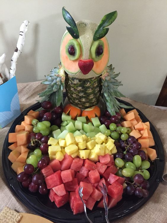 fruit platter with an owl made of different fruits will be a unique idea to serve